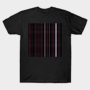 Gothic Aesthetic Catriona 2 Hand Drawn Textured Plaid Pattern T-Shirt